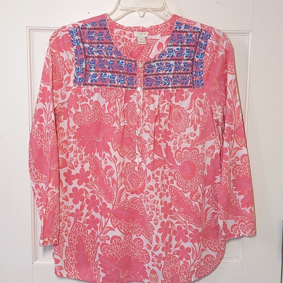 J. Crew floral embroidered popover top, size XS (runs big) - Picture 3 of 9